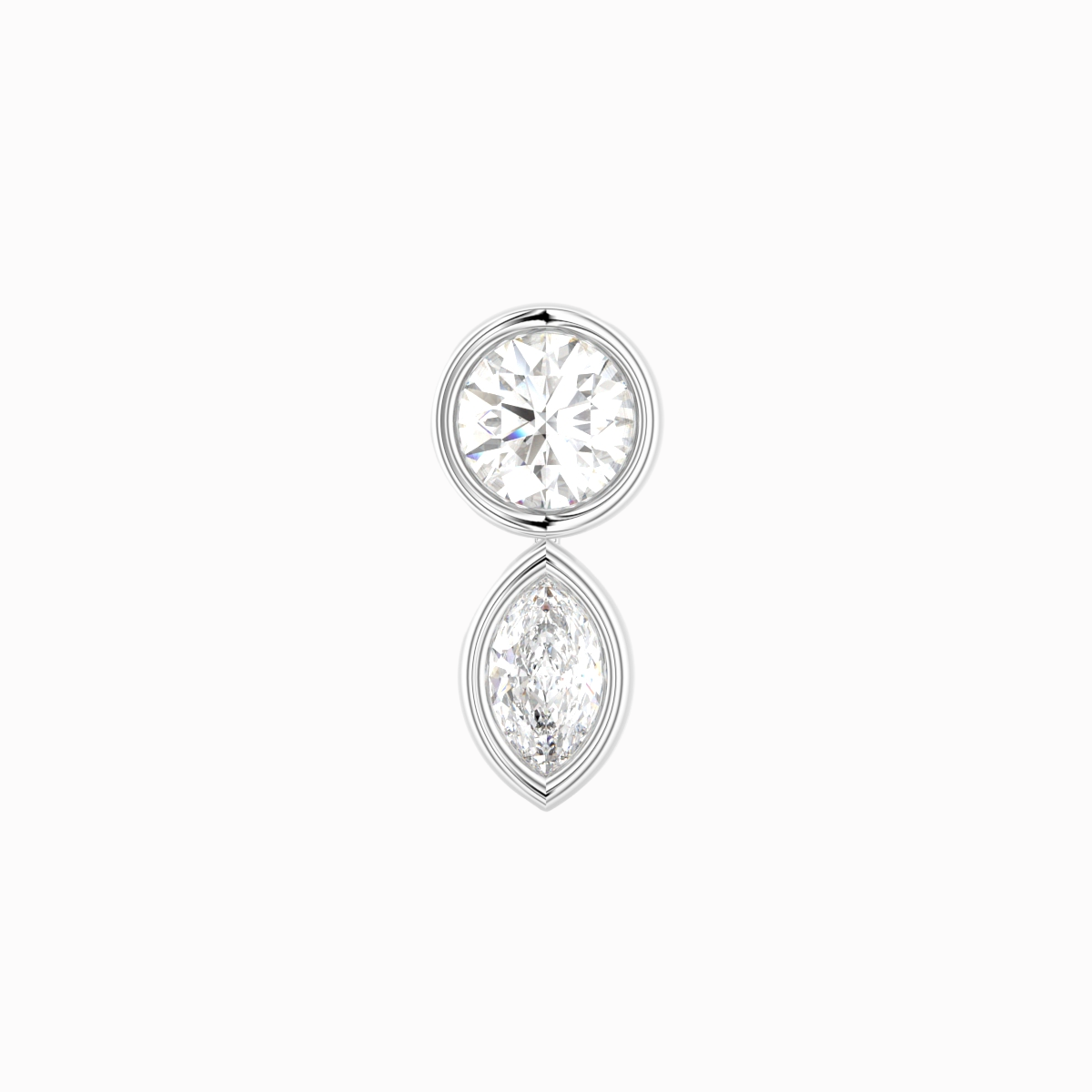 Bezel ørering i 18 kt hvidguld med 1 brillantsleben og 1 marquisesleben diamant på i alt 0,17 ct – nærbillede