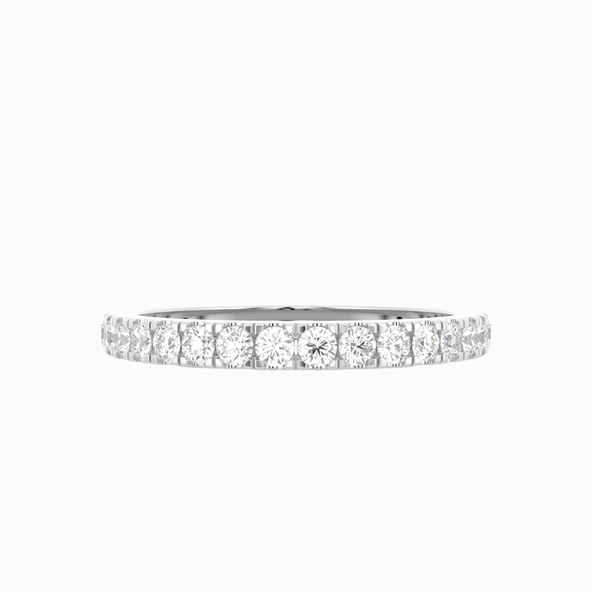 Diamant alliancering i 18 kt hvidguld med brillantslebne diamanter – nærbillede