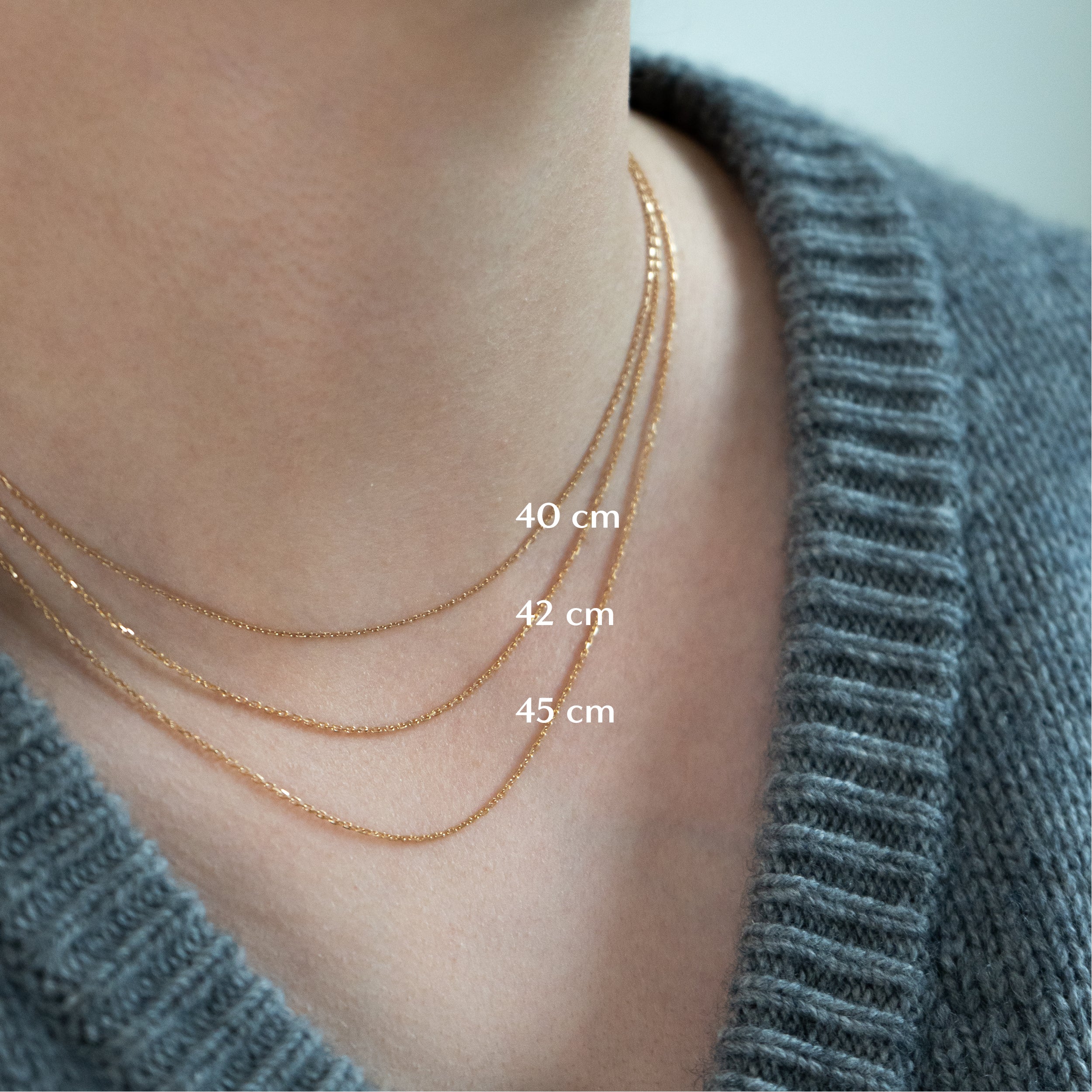 Anker Facet kæder i 18 kt guld – facetslebne led visning og visning af forskellige længder kæder
